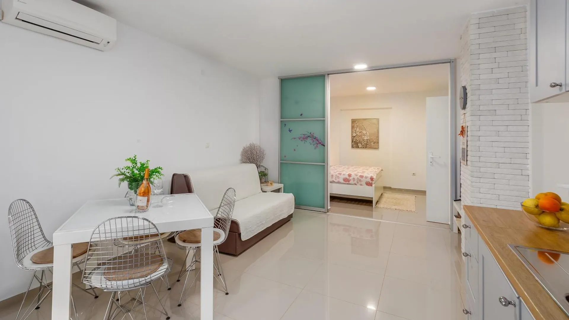 Modern Apartment Zen With Private Garden Porec